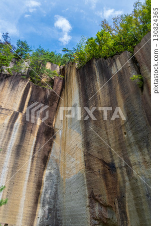 The natural beauty of Uriwari Rock Garden Park (Takahata Town, Yamagata Prefecture) The natural beauty of Uriwari Rock Garden Park (Takahata Town, Yamagata Prefecture) 130824365