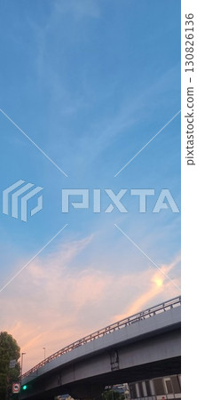 Beautiful sunset sky Beautiful sunset sky 130826136