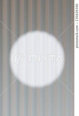背景材料_窗簾和聚光燈_白色 背景材料_窗簾和聚光燈_白色 130826390
