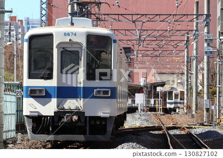 [TS] 東武龜戶線 8000 系列列車（單人運行：曳船⇔龜戶） 130827102