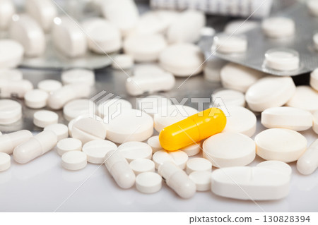 Close up view of scattered tablets 130828394
