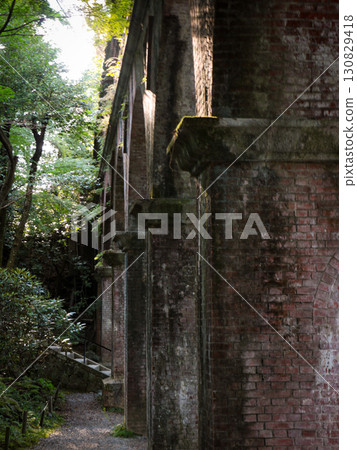 Japan's Retro Aqueduct Japan's Retro Aqueduct 130829418