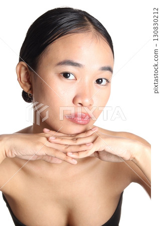 Beautiful woman Beautiful woman 130830212