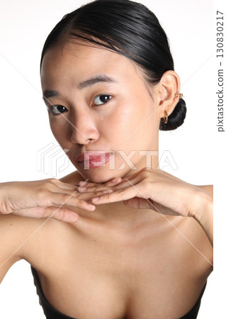 Beautiful woman  130830217