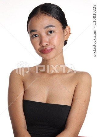 美麗的女人 130830228