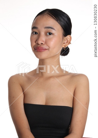 Beautiful woman  130830230