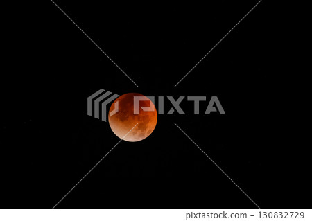 Total lunar eclipse 130832729