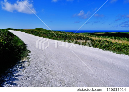 White Road (Sōya, Sōya Village, Wakkanai City, Hokkaido) White Road (Sōya, Sōya Village, Wakkanai City, Hokkaido) 130835914
