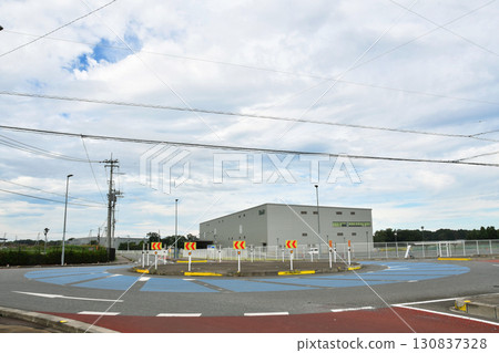 Roundabout_Circular intersection_02 130837328