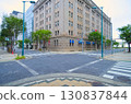 Morning in Kobe's business district 130837844