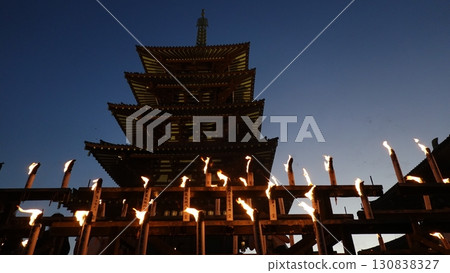 很多蠟燭 130838327