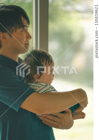 baby, infant, a cuddle 130839621