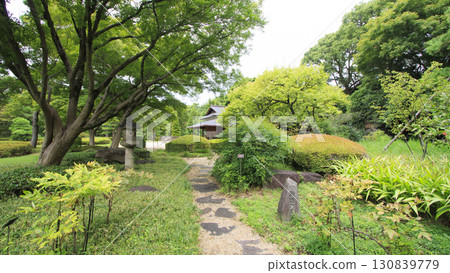 故宮秋雲 130839779