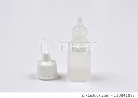 Dropper bottle 130841852