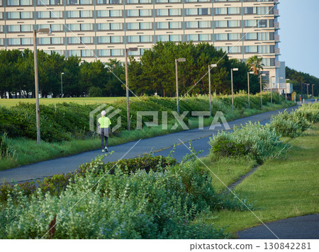 People running in Shin-Urayasu Park in summer 130842281