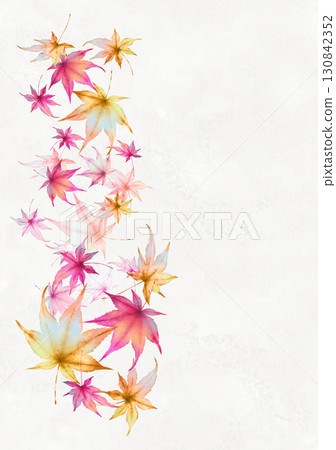 楓葉呈現柔和的水彩色彩 楓葉呈現柔和的水彩色彩 130842352