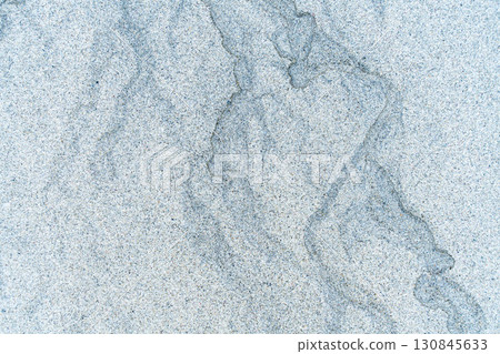 Sandy beach texture 130845633