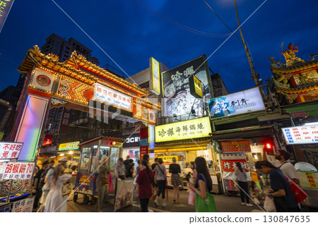 Rahe river sightseeing night market 130847635