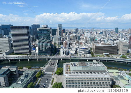 Midosuji and Nakanoshima area seen from a high-rise building in Yodoyabashi (photographed during the day in September 2025) Midosuji and Nakanoshima area seen from a high-rise building in Yodoyabashi (photographed during the day in September 2025) 130848529