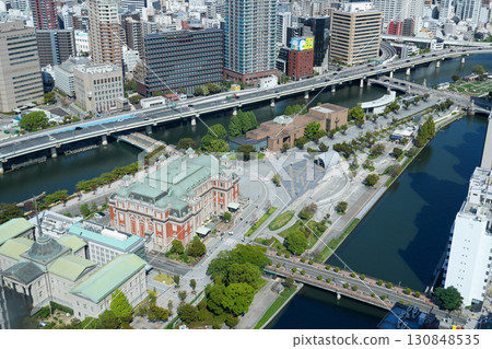 從淀屋橋的高樓上眺望禦堂筋、中之島地區（2025年9月白天拍攝） 130848535