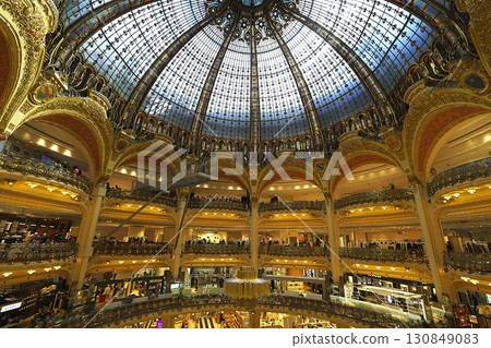 Beautiful ceiling at Galeries Lafayette 130849083