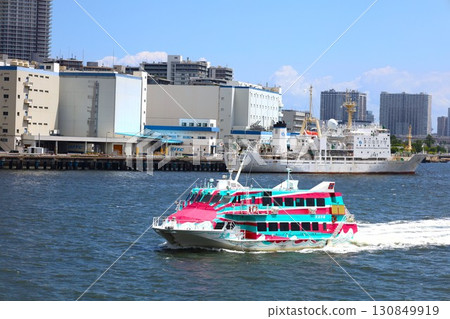 [Tokyo] Tokai Kisen's high-speed jet boat "Tairyo" arrives at Takeshiba Passenger Ship Terminal 130849919