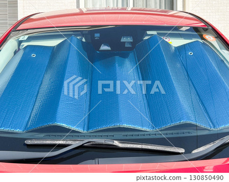 Car window shade 130850490