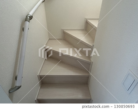 Wooden staircase for a detached house 130850693
