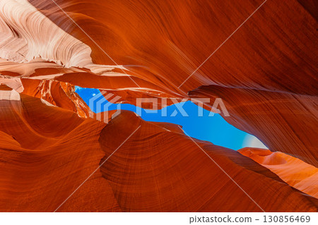 View of Lower Antelope Canyon in Arizona, USA, Grand Canyon, Grand Circle 130856469