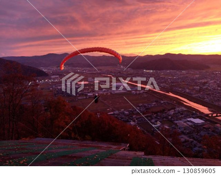 Sunset flying 130859605