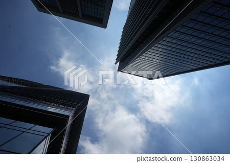 從城市看到的天空 從城市看到的天空 130863034