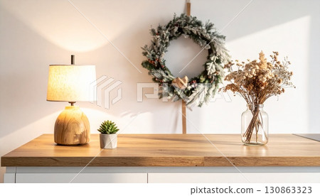 Simple Christmas Display Wreath Simple Christmas Display Wreath 130863323