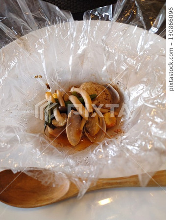 Creative Japanese cuisine 130866096