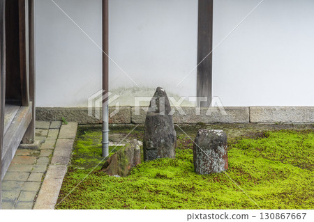 Tofuku-ji Temple Honbo Garden "Ida's Garden" large checkered pattern in the west garden 130867667