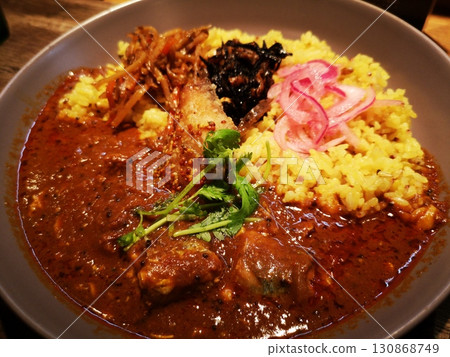 咖哩餐廳的咖哩飯 130868749