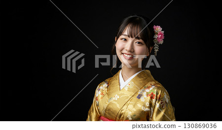 綻放的笑容,照亮陽光燦爛的日子 綻放的笑容,照亮陽光燦爛的日子 130869036