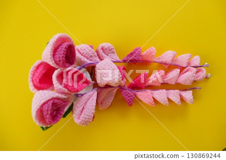 Tsumami-zaiku wisteria hair ornament Tsumami-zaiku wisteria hair ornament 130869244