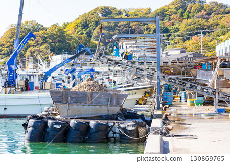 牡蠣著陸 130869765