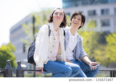 入境：外國人在東京街頭漫步 130871867