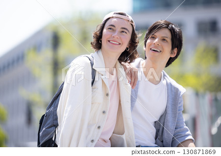 入境：外國人在東京街頭漫步 130871869