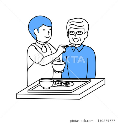 護理人員協助老人用餐 130875777