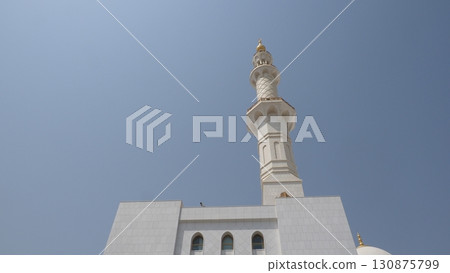 Abu Dhabi Sheikh Zayed Grand Mosque 130875799