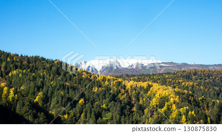 Autumn scenery of the Daisetsuzan mountain range from Hokkaido National Route 273 130875830