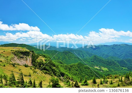 Nagano Prefecture, Utsukushigahara Plateau, a view from Ogatoge under the blue sky 130876136