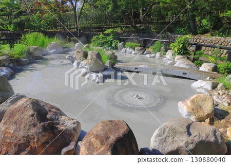 Onishibozu Hell (Hell Tour, Beppu City) 130880040