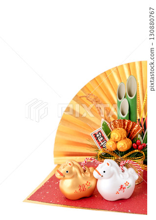 馬年新年材料 金銀福壽馬和門松新年裝飾 馬年新年材料 金銀福壽馬和門松新年裝飾 130880767