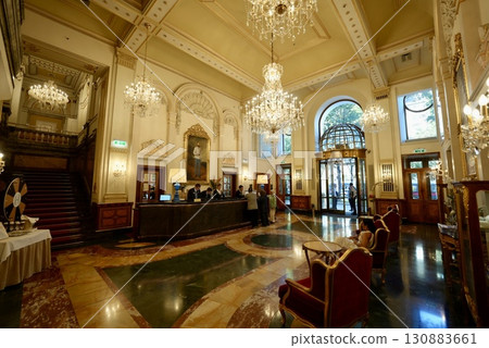 維也納帝國酒店的豪華大廳和宮殿式內飾 130883661