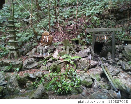 The shrine and rock altar at Amanoiwato Shrine in Shima City (September) 130887028