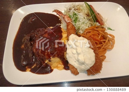 市中心的西餐…成人兒童午餐 市中心的西餐…成人兒童午餐 130888489