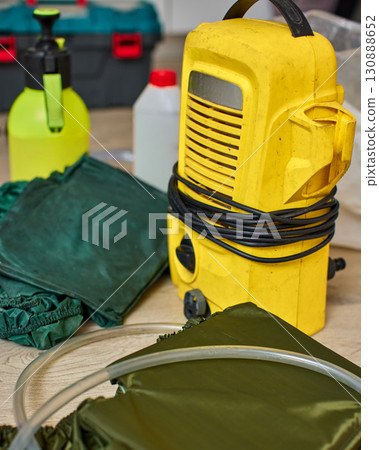 products and equipment prepared for cleaning air conditioner, cleaning kit 130888652